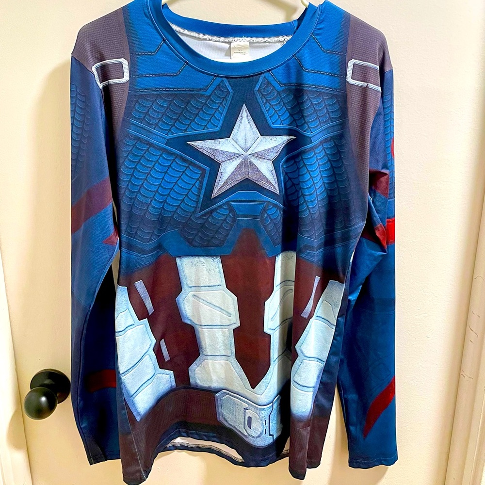Captain America, long sleeve shirt